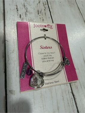 Footnotes Stainless Steel Sisters Heart Charm Bracelet